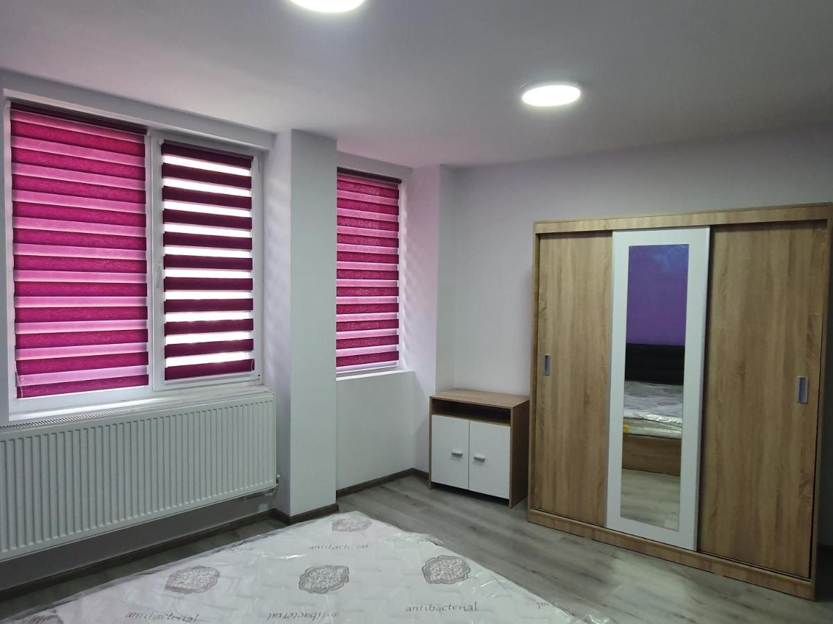Apartament Negris Bîrlad Kültér fotó